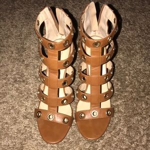 Beautiful Fashion To Figure block heels